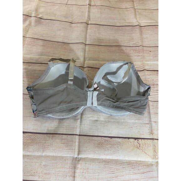 Victoria Secret Women's Underwired Lightly Padded Bra - 38DDD - Picture 8 of 13